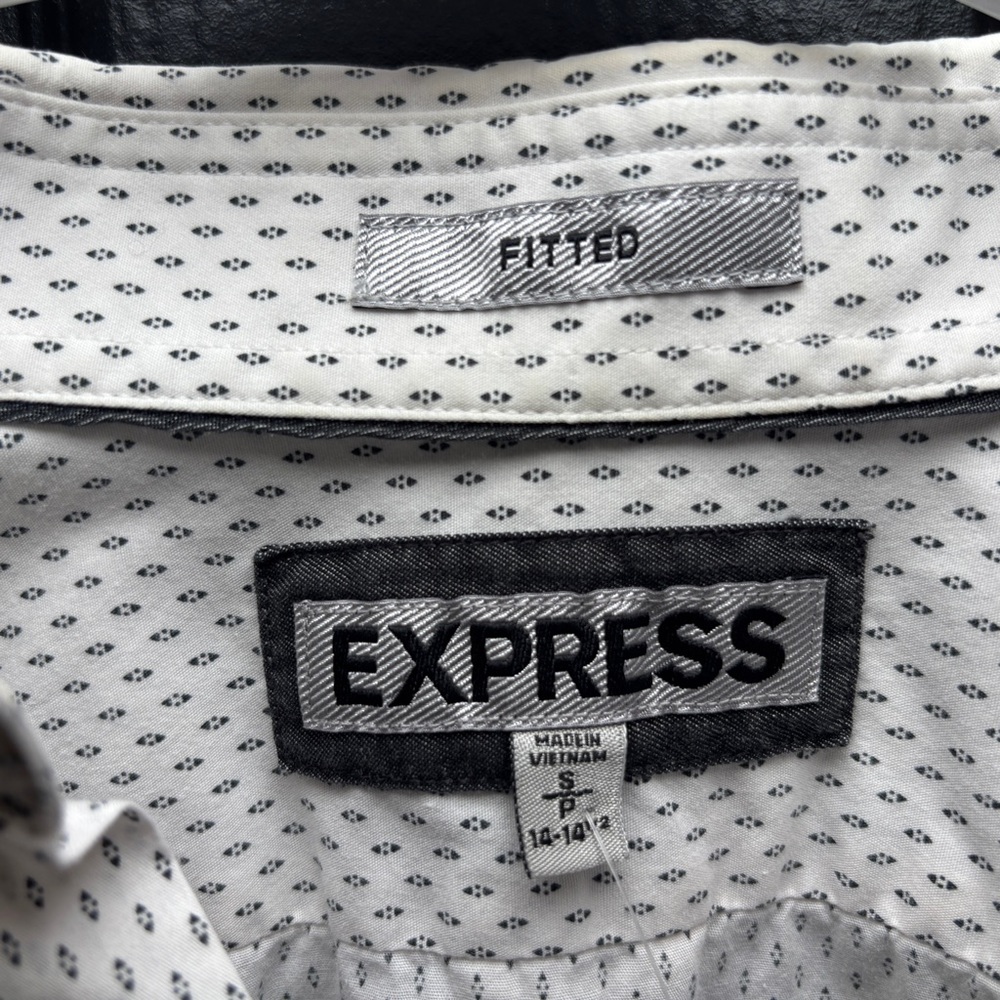Express Slim solid stretch 1 MX dress shirt 
For men